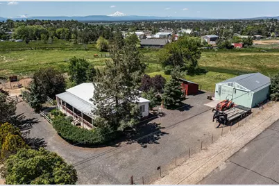 8543 15th Street, Terrebonne, OR 97760 - Photo 1
