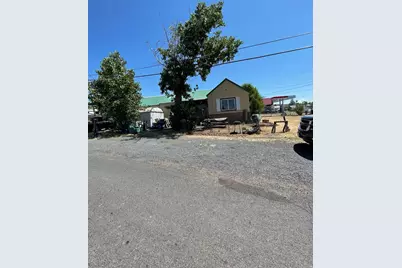 3535 Emerald Street, Klamath Falls, OR 97601 - Photo 1