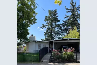 930 Reddy Avenue, Medford, OR 97504 - Photo 1