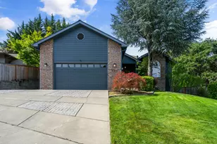 4314 Jennie Way, Medford, OR 97504 - Photo 1