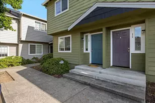 2030 Brookhurst St, Medford, OR 97504 - Photo 1