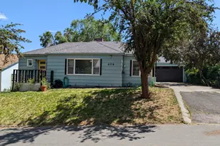 608 Roseway Dr Dr, Klamath Falls, OR 97601 - Photo 1