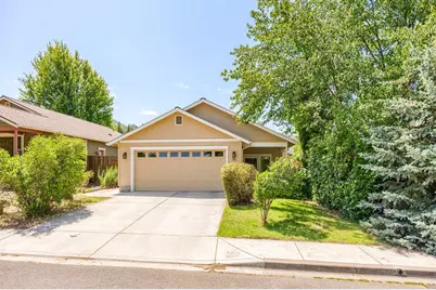 595 Elizabeth Avenue, Ashland, OR 97520 - Photo 1