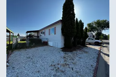 1663 Greensprings Drive #18, Klamath Falls, OR 97601 - Photo 1