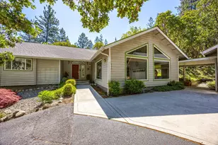 6293 Donaldson Rd, Grants Pass, OR 97526 - Photo 1