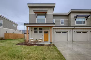 3658 SW Badger Ave, Redmond, OR 97756 - Photo 1