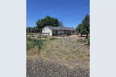 2259 NE 13th Street, Redmond, OR 97756 - Photo 1