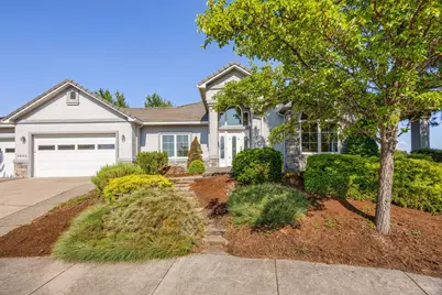 1088 Oak Grove Court, Eagle Point, OR 97524 - Photo 1