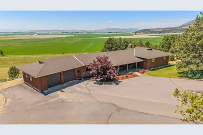 18610 Taylor Road, Klamath Falls, OR 97733 - Photo 1
