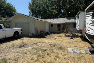 8045 Hale Way, White City, OR 97503 - Photo 1