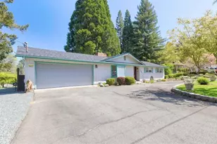 1993 Southgate Way, Grants Pass, OR 97527 - Photo 1