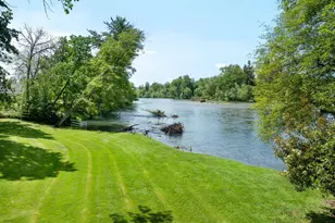 1427 OR-234, Eagle Point, OR 97524 - Photo 1