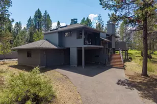 57723 Cherrywood Ln, Sunriver, OR 97707 - Photo 1