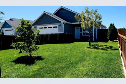 3860 Anthem Avenue, White City, OR 97503 - Photo 1