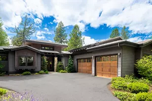 61345 Tam McArthur Loop, Bend, OR 97702 - Photo 1