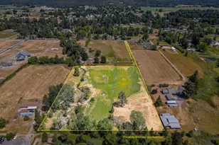 3667 Leonard Rd, Grants Pass, OR 97527 - Photo 1