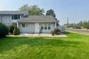 2000 Brookhurst St, Medford, OR 97504 - Photo 1