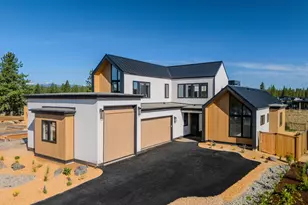 3424 NW Sullivan Ave, Bend, OR 97703 - Photo 1