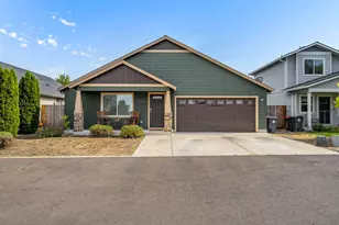 3122 Gold Mine Ave, White City, OR 97503 - Photo 1