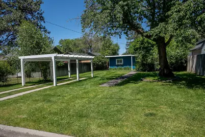 532 NE Quimby Avenue, Bend, OR 97701 - Photo 1