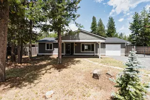17460 Gull Dr, Bend, OR 97707 - Photo 1