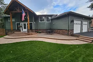 1210 Wild Plum Dr, Klamath Falls, OR 97601 - Photo 1