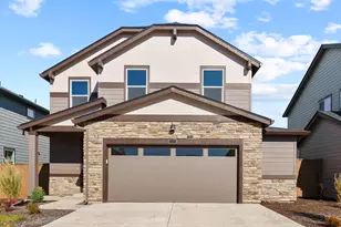 21517 SE Etna Pl, Bend, OR 97702 - Photo 1