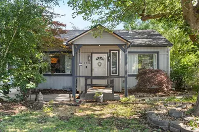 1906 Prune Street, Medford, OR 97501 - Photo 1