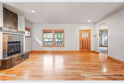 1562 NW Lepage Place, Bend, OR 97703 - Photo 1