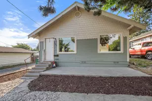 1125 Grant St, Klamath Falls, OR 97601 - Photo 1