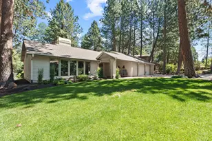 60640 Thunderbird Ct, Bend, OR 97702 - Photo 1