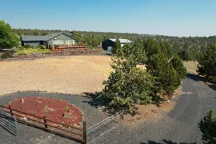 5720 SE Pueblo Rd, Prineville, OR 97754 - Photo 1