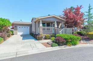 771 Hampton Way, Grants Pass, OR 97526 - Photo 1