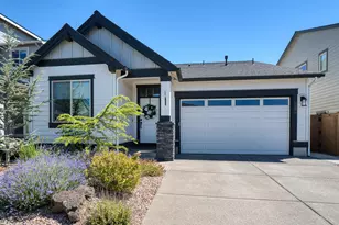 20841 SE Humber Ln, Bend, OR 97702 - Photo 1