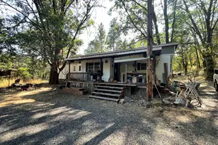 10441 Old Stage Rd, Gold Hill, OR 97525 - Photo 1