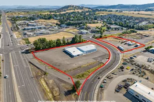 3450 Crater Lake Ave, Medford, OR 97504 - Photo 1