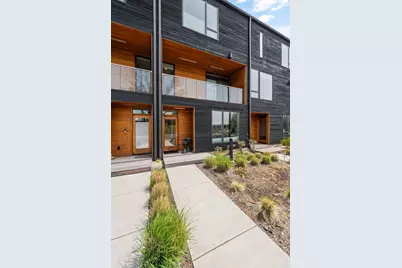 55 SW Wall Street #UNIT 18, Bend, OR 97702 - Photo 1