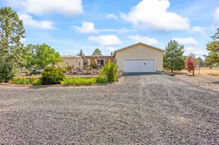 13439 SE Cayuse Rd, Prineville, OR 97754 - Photo 1