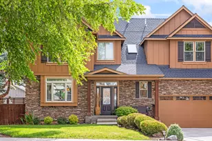 2810 SW 33rd St, Redmond, OR 97756 - Photo 1