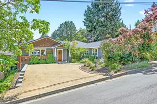 1108 Park St, Ashland, OR 97520 - Photo 1