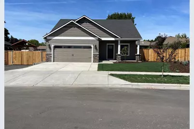 2761 Roberts Road, Medford, OR 97504 - Photo 1