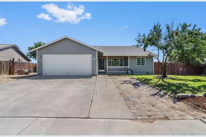 2265 NE Cherry Loop, Prineville, OR 97754 - Photo 1