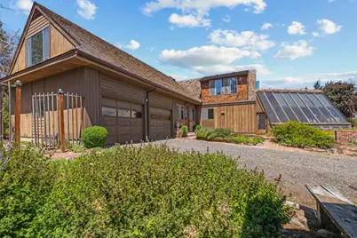 910 Laurel Street, Klamath Falls, OR 97601 - Photo 1