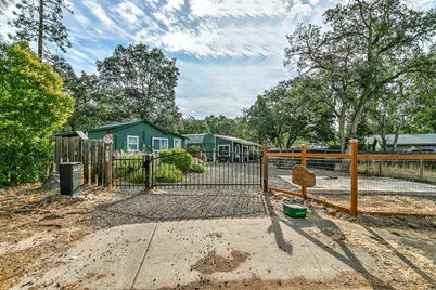 178 Cedar Street, Shady Cove, OR 97539 - Photo 1