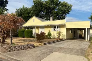 522 Pearl St, Medford, OR 97504 - Photo 1