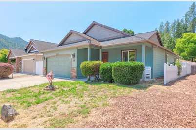 100 Westbrook Drive, Rogue River, OR 97537 - Photo 1