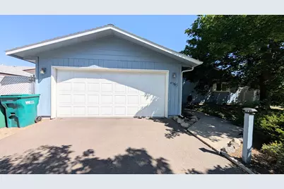 4965 Laurelwood Drive, Klamath Falls, OR 97603 - Photo 1