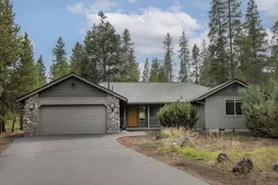 57687 Filbert Ln, Sunriver, OR 97707 - Photo 1