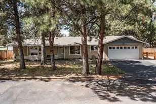 60819 Brighton Ct, Bend, OR 97702 - Photo 1