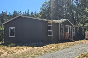 240 Homewood Rd, Grants Pass, OR 97527 - Photo 1